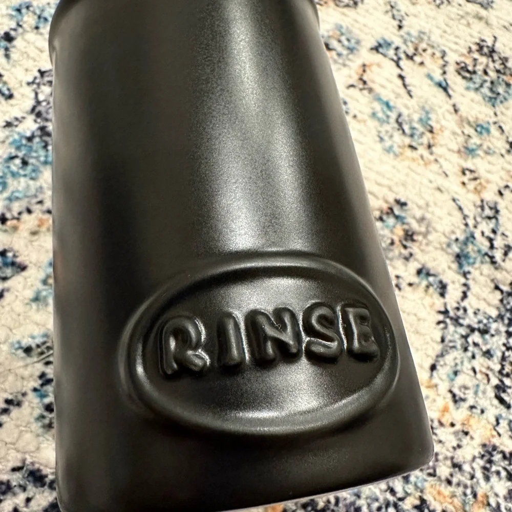 Black ceramic toothbrush holder